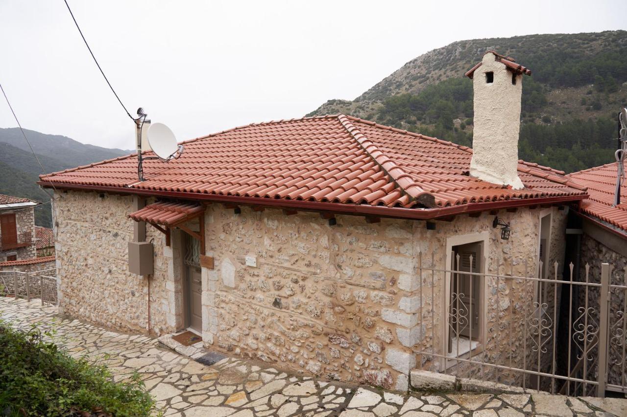 Dandy Villas Dimitsana - A Family Ideal Charming Home In A Quaint Historic Neighborhood - 2 Fireplaces For Romantic Nights Exterior foto